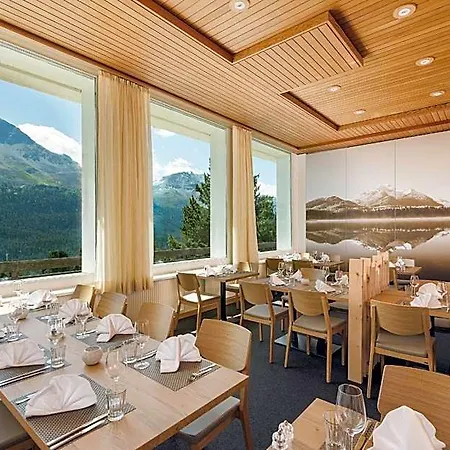By Randolins Hostel St. Moritz