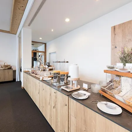 By Randolins Sankt Moritz