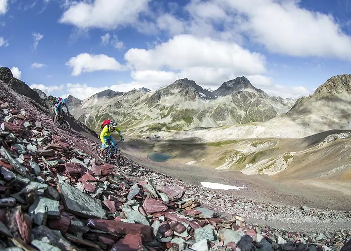 Hostel By Randolins Sankt Moritz