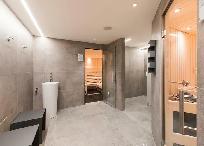 Hostel By Randolins St. Moritz