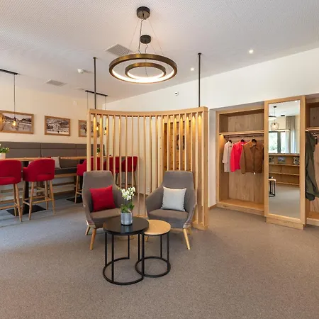 Auberge de jeunesse By Randolins *