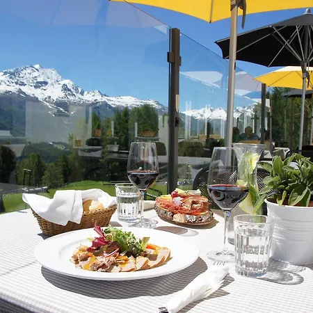 By Randolins Saint-Moritz