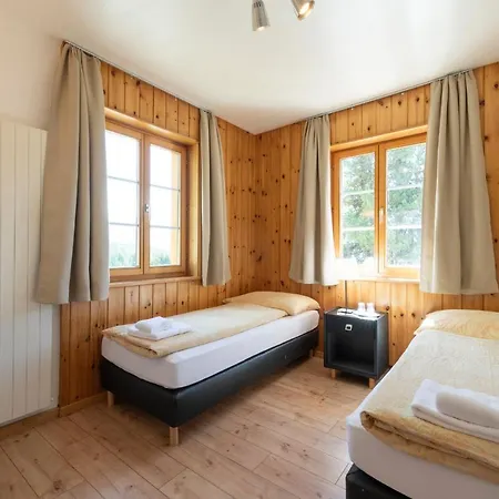 Auberge de jeunesse By Randolins